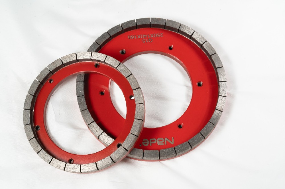 Diamond Squaring Wheels